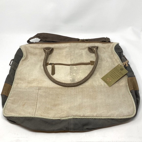 Clea Ray Boneshaker Crossbody/Shoulder Tote Bag - Picture 3 of 10